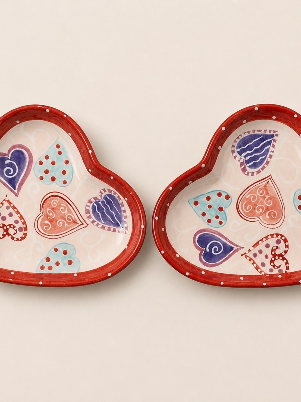 Set of 2 Hausenware Libby Wilkie 2001 Heart-Shaped Decorative Plates